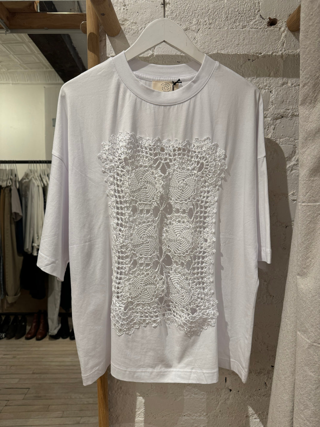 Cala Tee