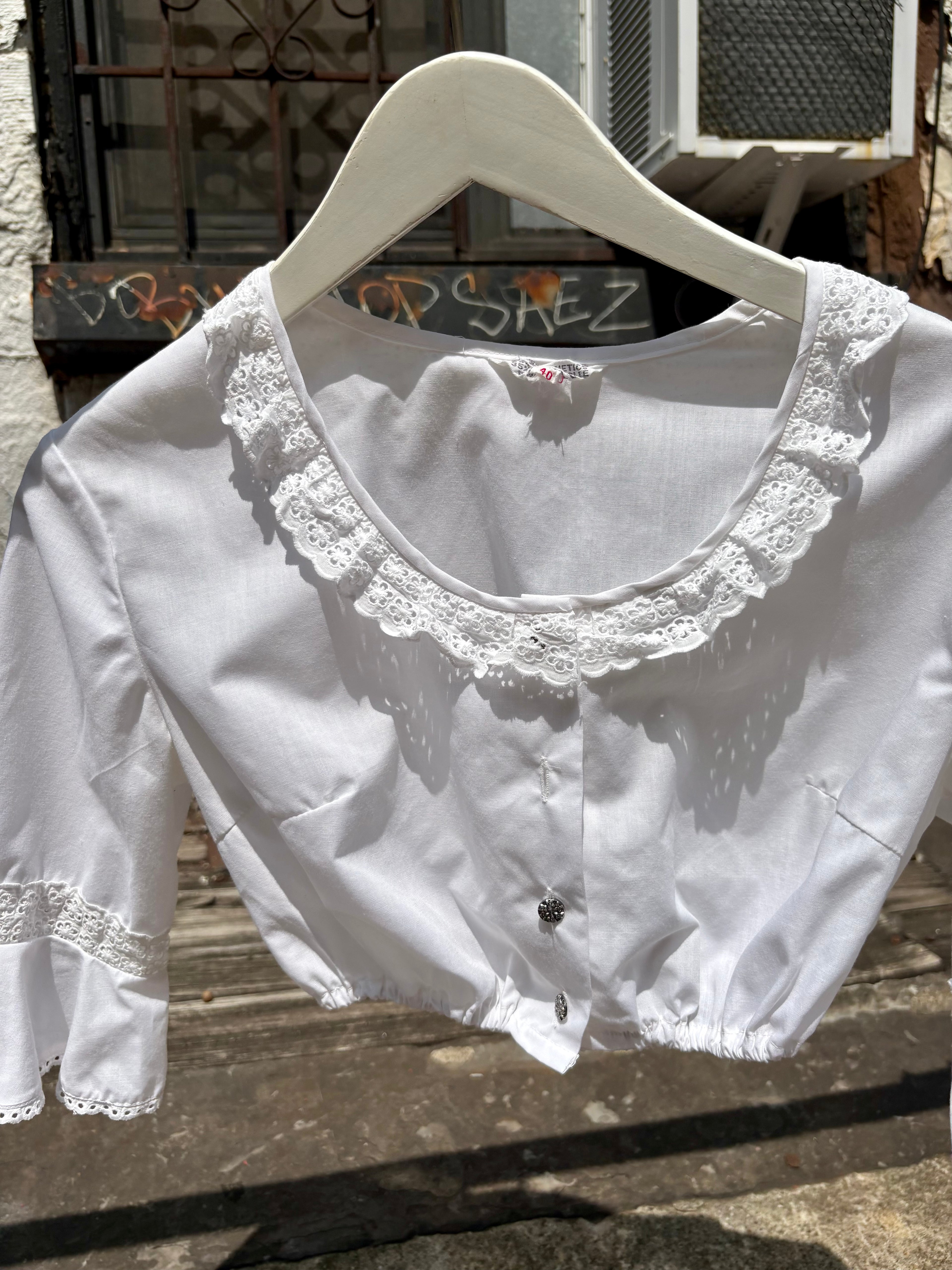 Linen Cropped Ruffle Blouse