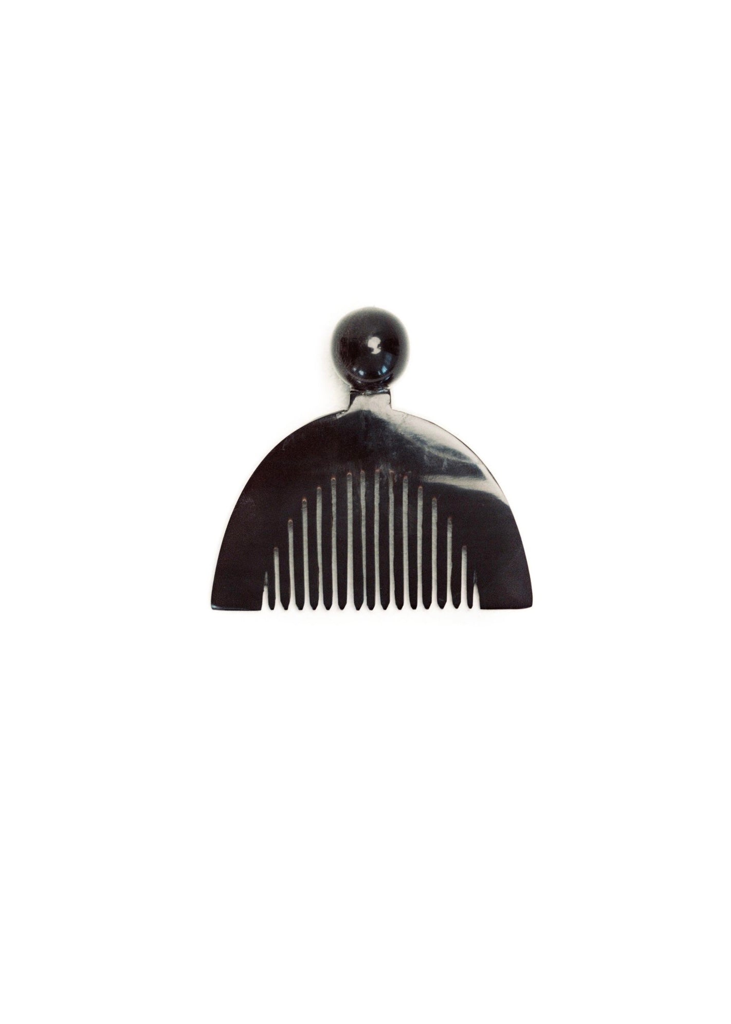 Comb Horn Necklace
