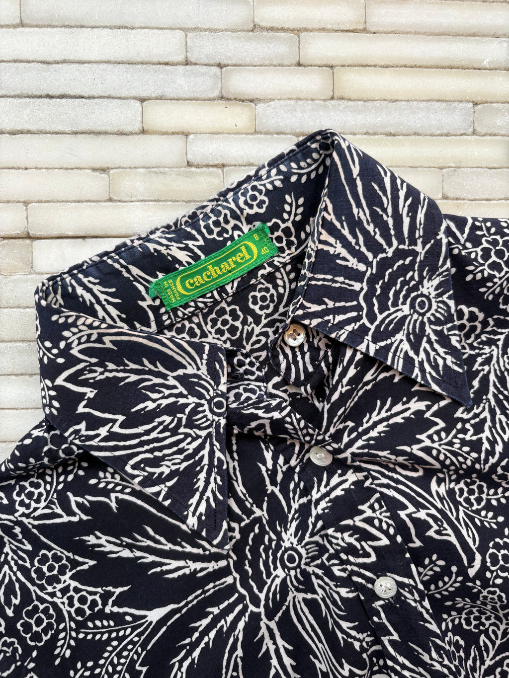 Cacharel Button Up