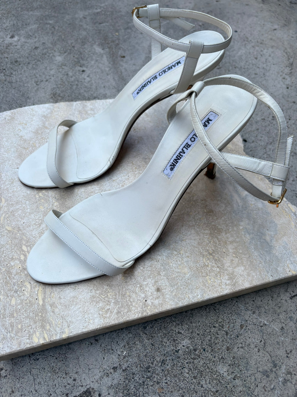 Manolo Heels
