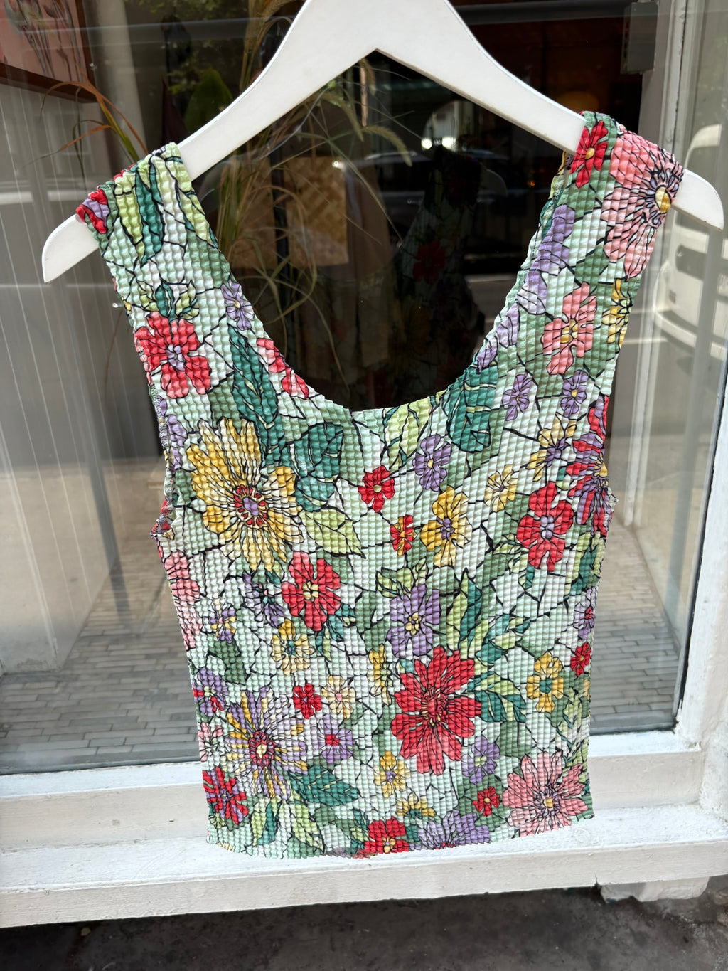 Crinkled Tank