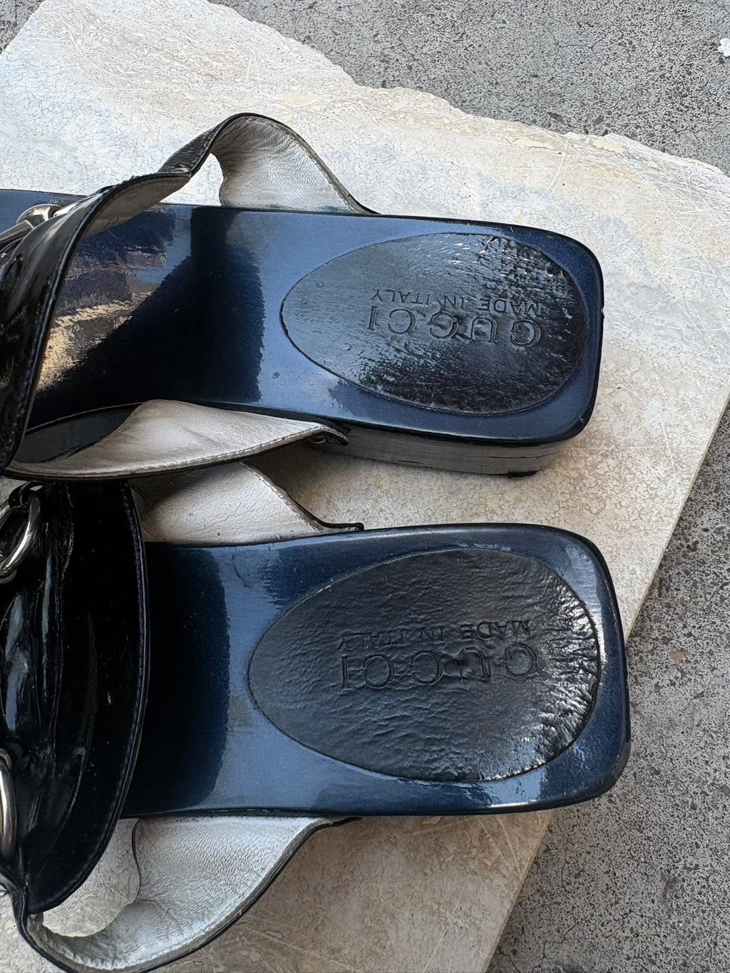 Gucci Thong Sandals
