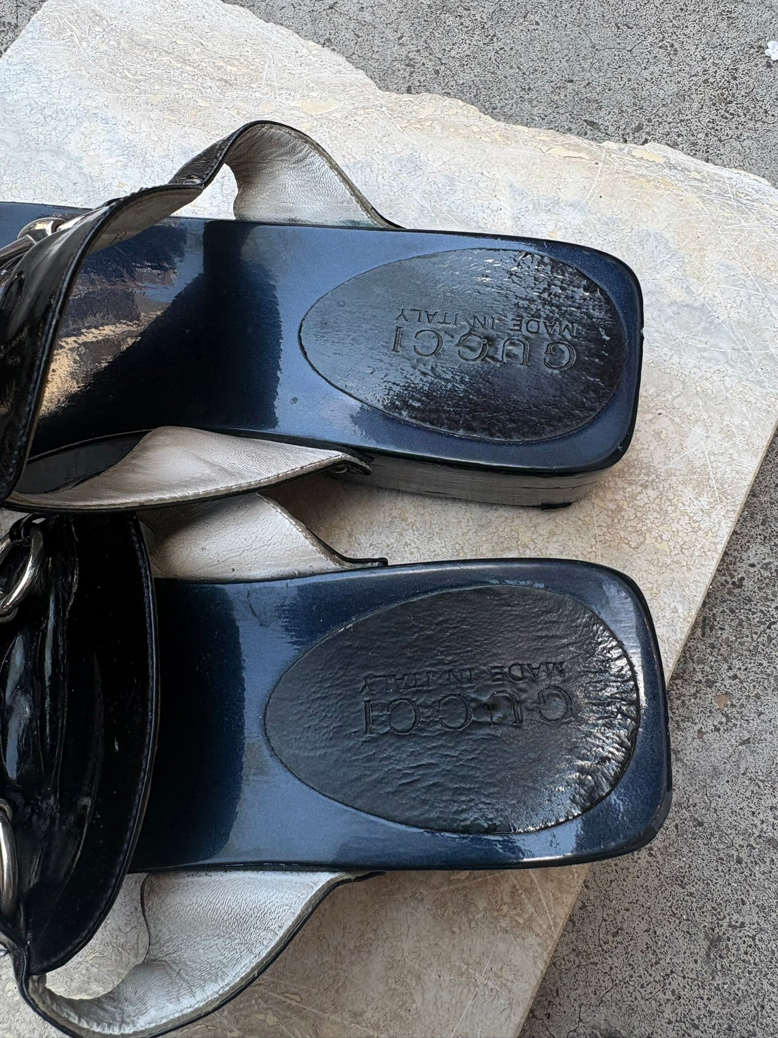 Gucci Thong Sandals