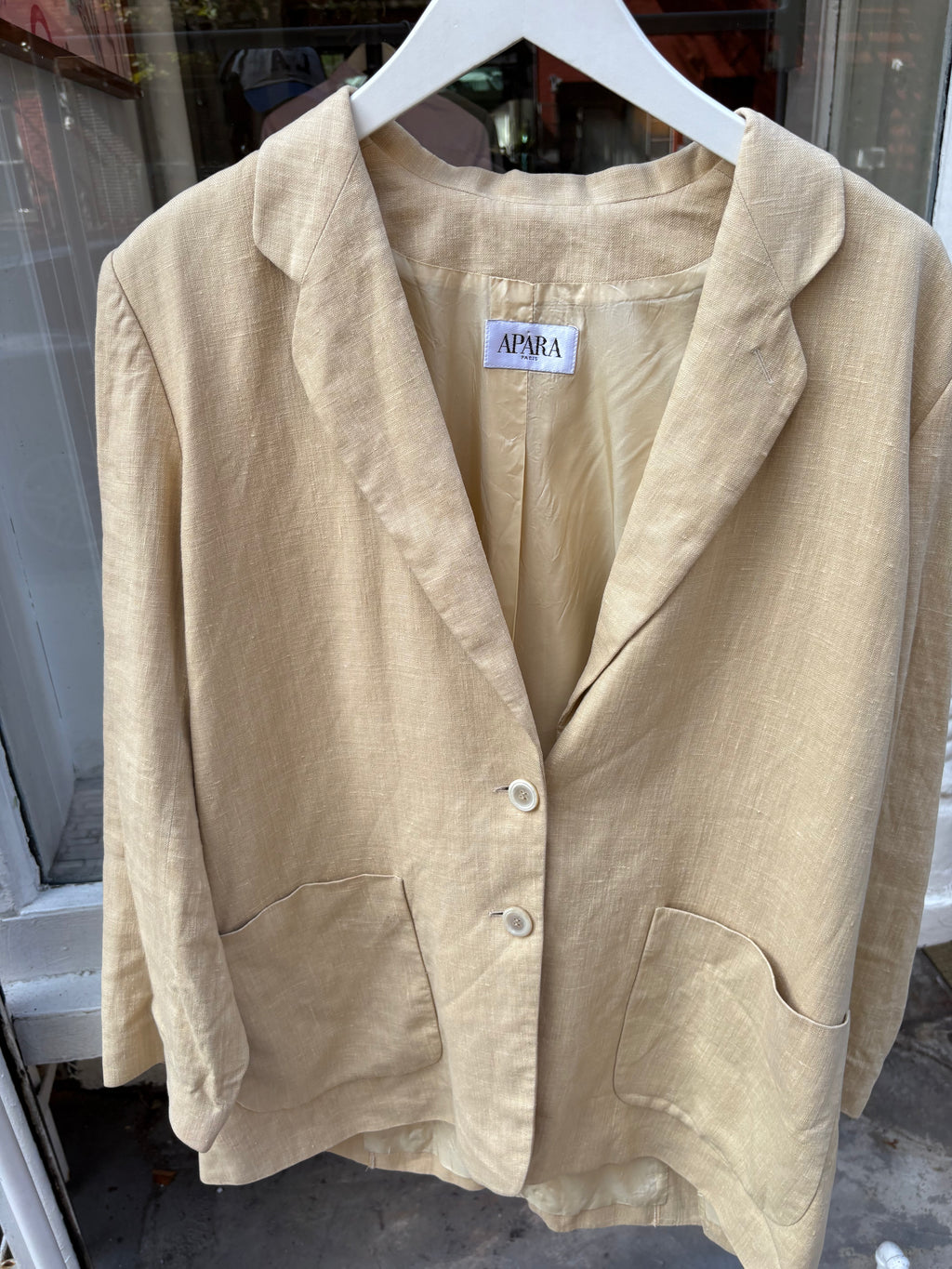 Apara Linen Blazer