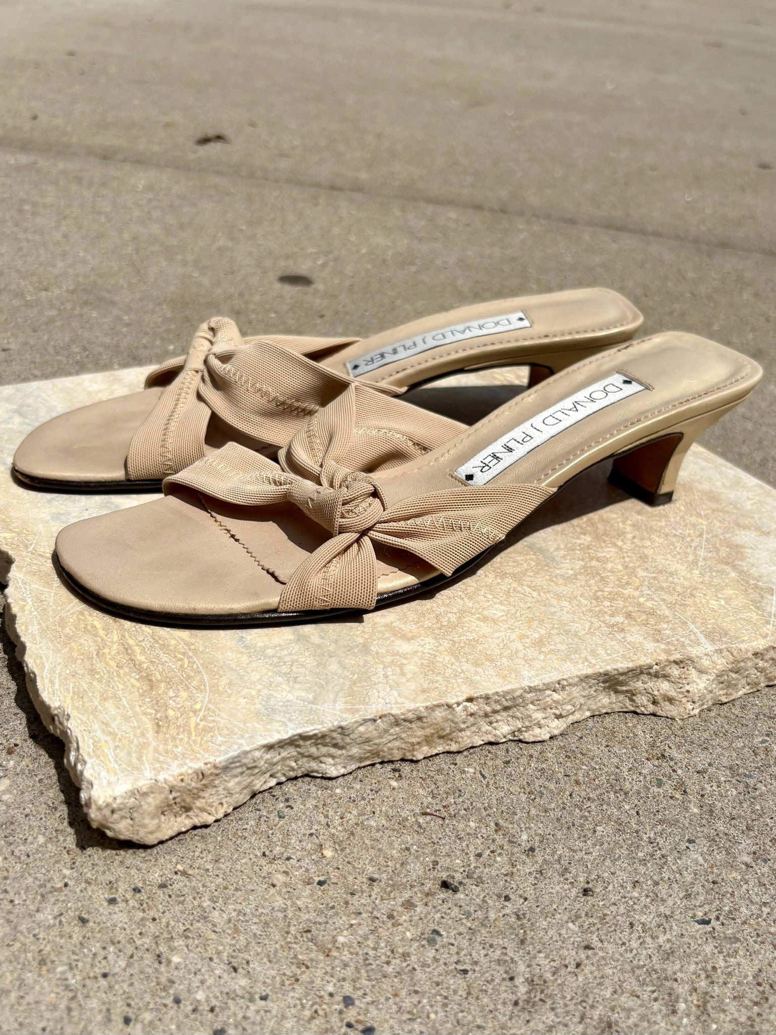 Donald Pliner Heels