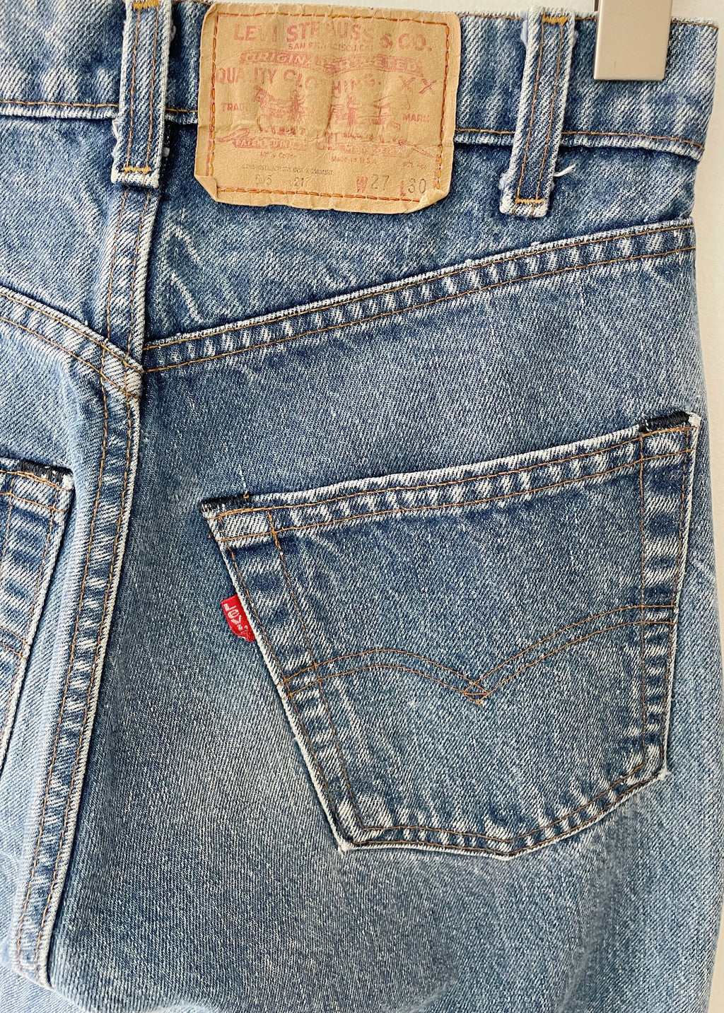 Vintage 505 Med/Dark Wash Levi's